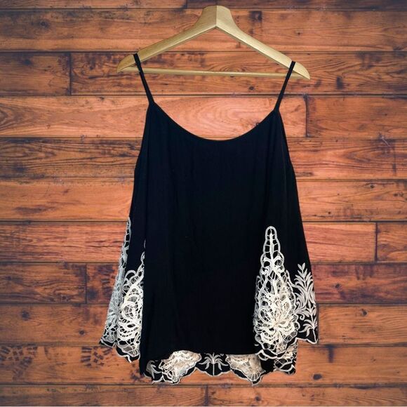 5 for $25🔥INC International Concept Black Cold Shoulder White Lace Blouse XXL - Picture 2 of 7
